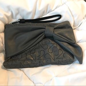 Simply Vera Wristlet Clutch